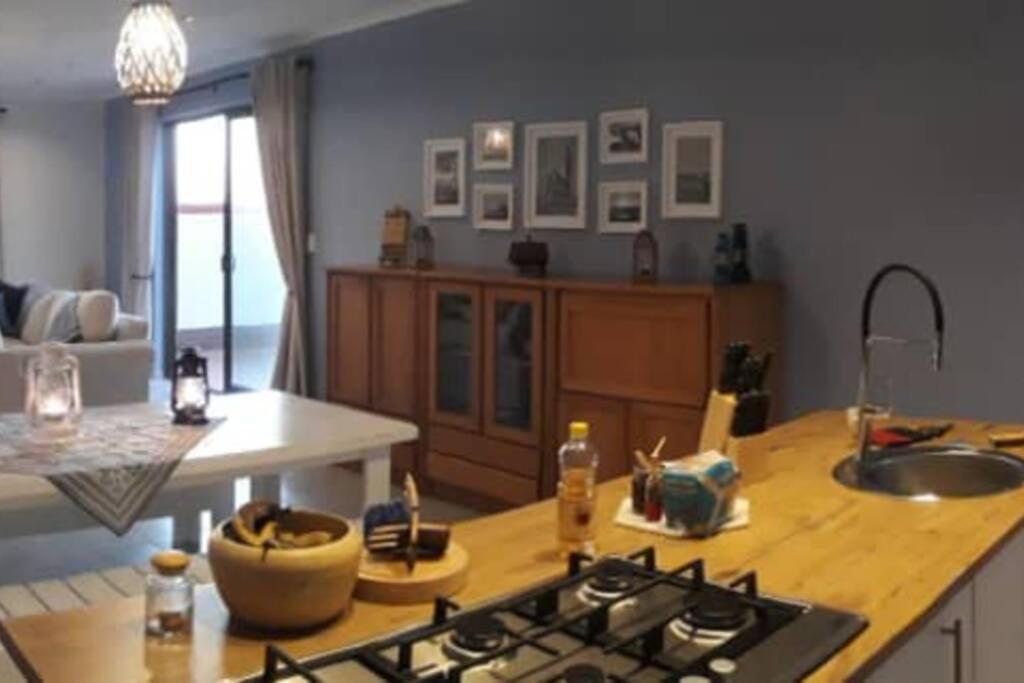 Leander'S Cottage - Your Dream Stay In Mind Свакопмунд Экстерьер фото